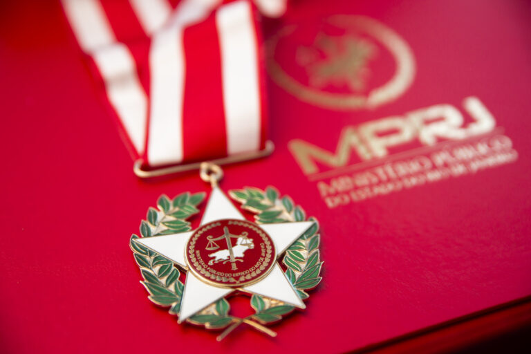 Concurso MPRJ 2026 abre inscrições para o cargo de promotor com salário de R$ 37,7 mil