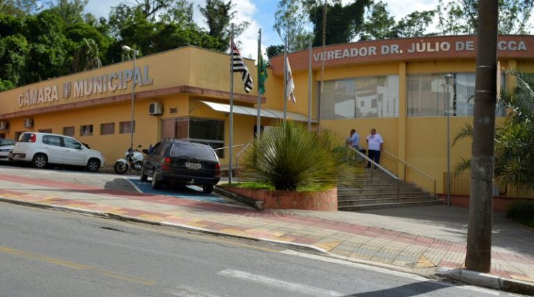 Concurso da Câmara de São Roque 2026 abre vagas para níveis médio e superior