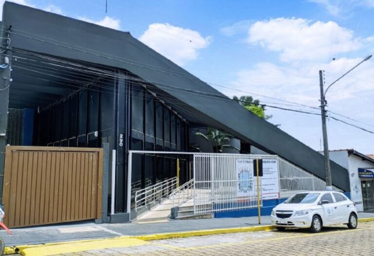 Prefeitura de Cerqueira César 2026 abre concurso com 26 vagas e salários que chegam a R$ 15 mil